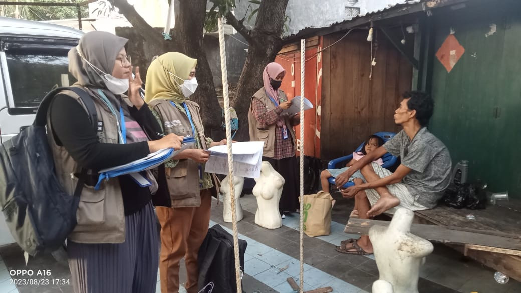 Monitoring Kegiatan HKN yang diselenggarakan oleh Dinas Kesehatan kota Pare bekerjasama dengan Lurah Cappa Galung dan Pengurus Kamp. KB "Geddongnge"