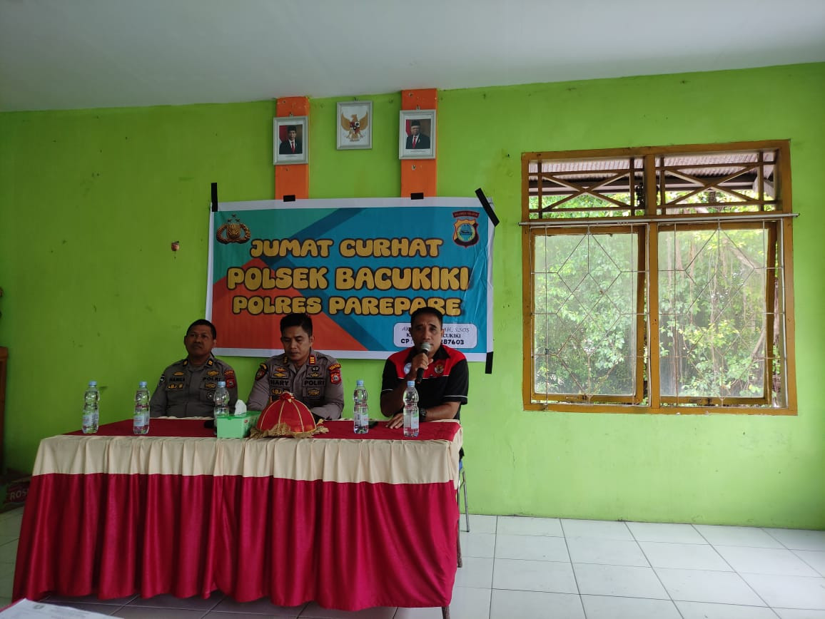 Mengikuti Kegiatan Jum'at Curhat