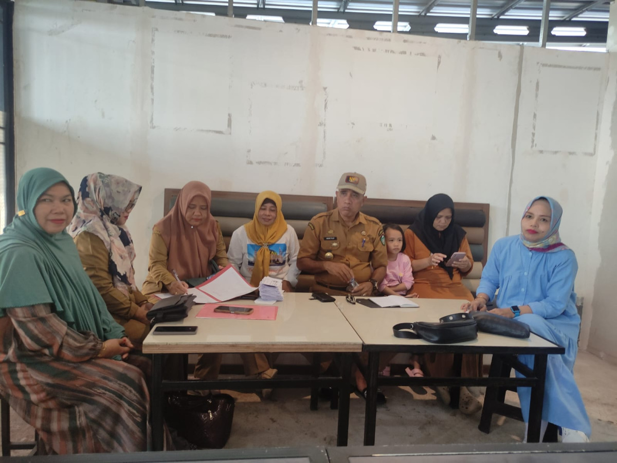 Mengikuti Rapat Koordinasi Persiapan Lomba Kampung KB se-kota Parepare