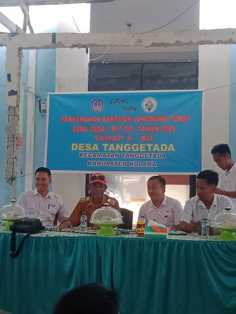 PENYERAHAN BANTUAN LANGSUNG TUNAI DANA DESA (BLT-DD)