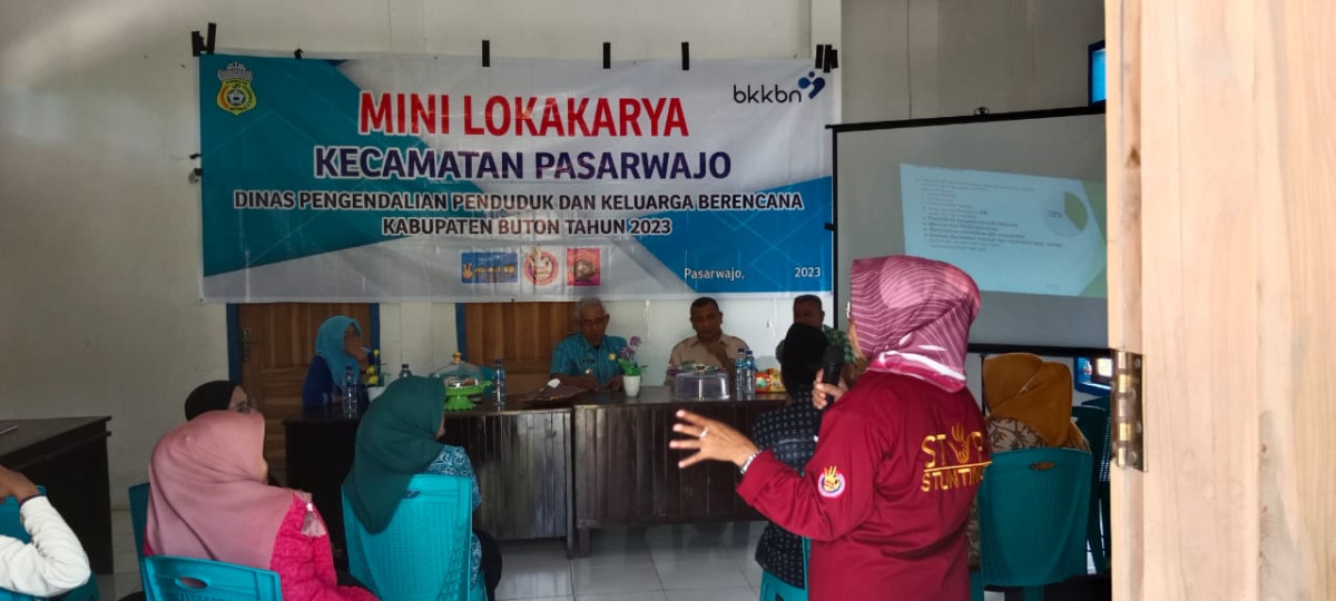 MINI LOKAKARYA KECAMATAN  DI KECAMATAN PASARWAJO