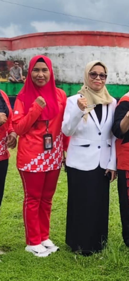 MENGIKUTI KEGIATAN LOMBA AGUSTUSAN DALAM RANGKA HUT RI KE-80