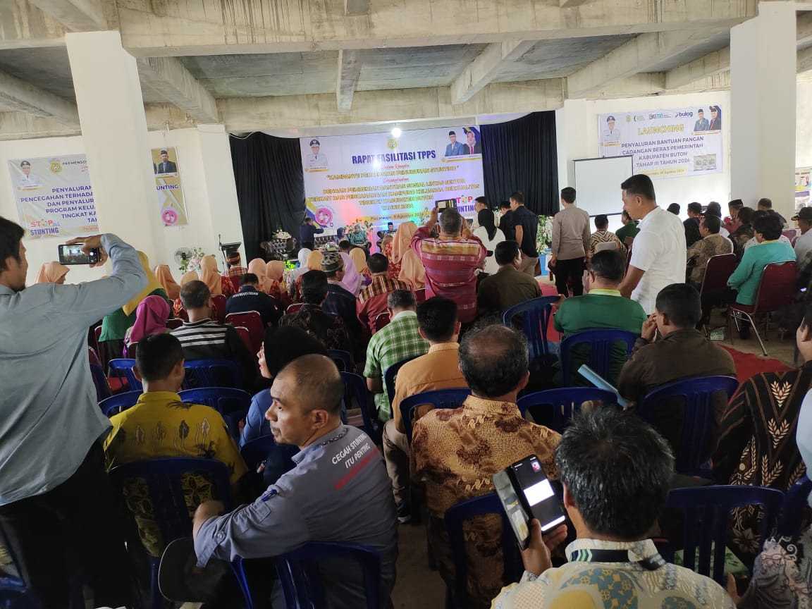 Rapat Fasilitsi TPPS dalam reangka Kampanye Percepatan Penurunan Stunting dirangkaikan d3ngan Pemberian Bantuan  Sosial Lintas Sektor Terkait dan Pencanangan Kampung Kb Tingkat Kab,Buton