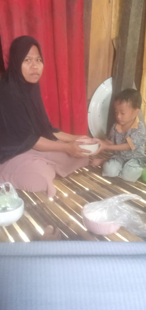 Pemberian makanan tambahan bagi balita sasaran stunting