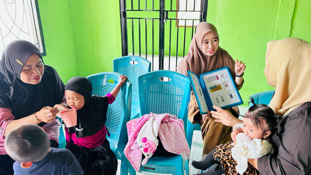 Melakukan KIE pada PUS