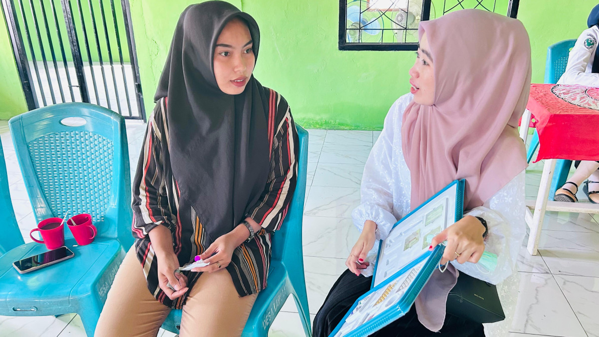 Melakukan KIE pada PUS