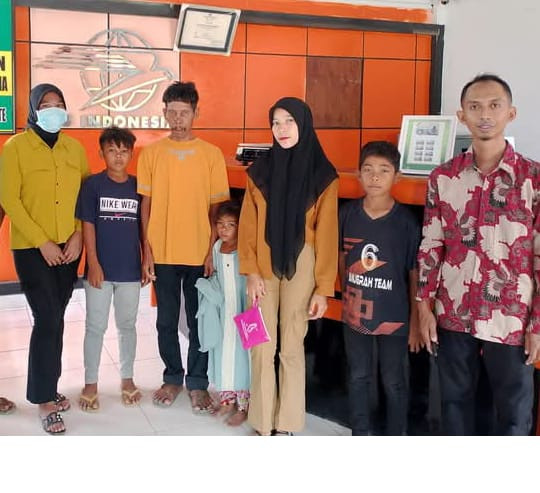 PEMBERIAN BANTUAN ANAK YATIM