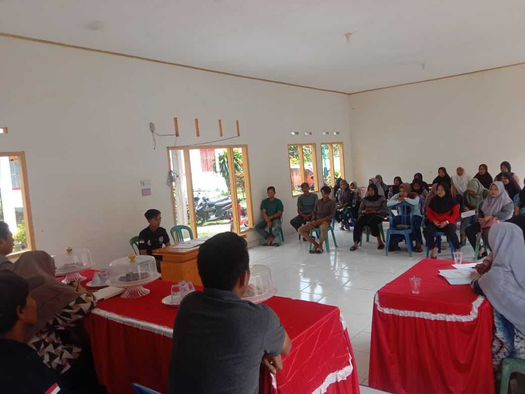 rapat pemberian bantuan  langsung tunai