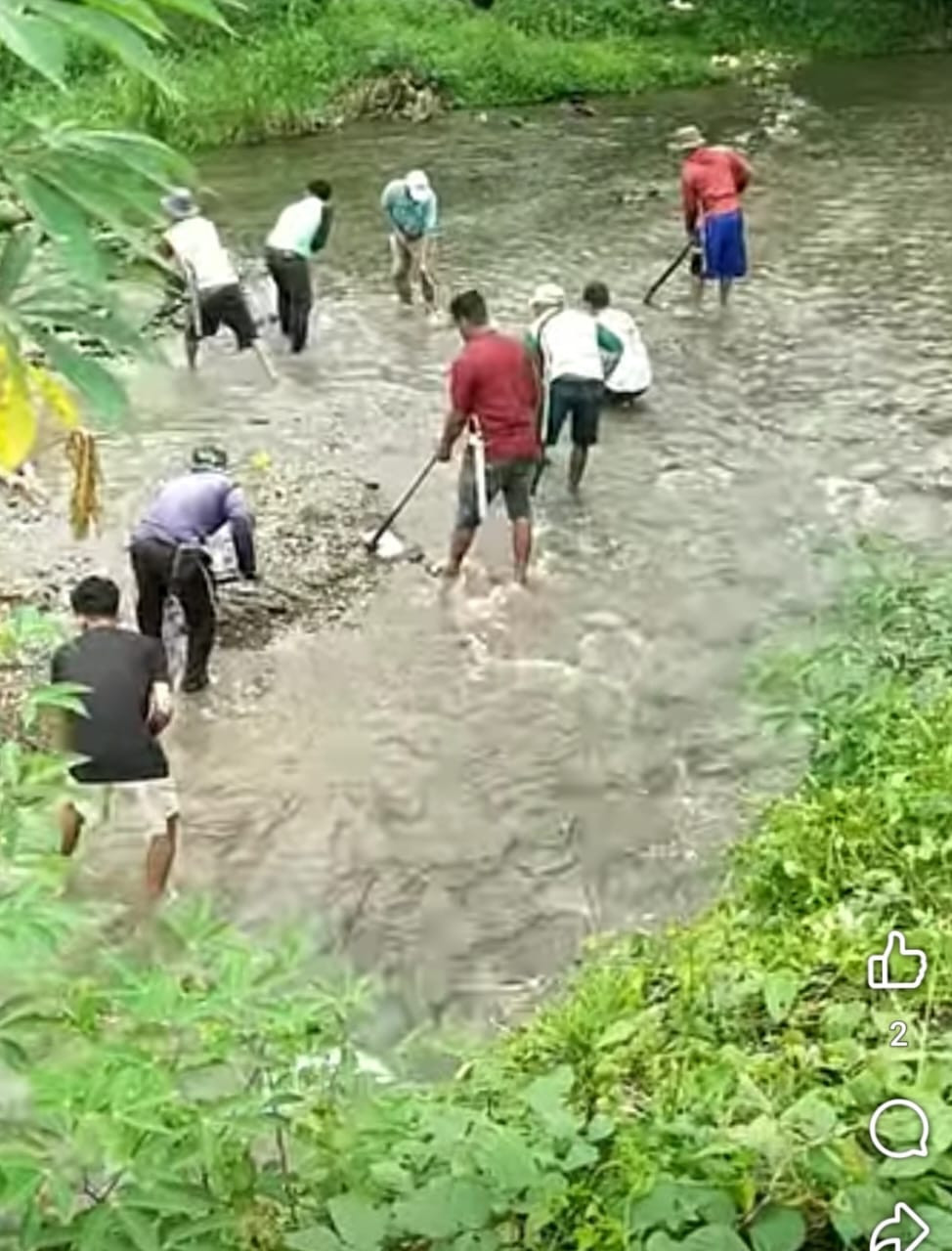 gotong royong  bendungan