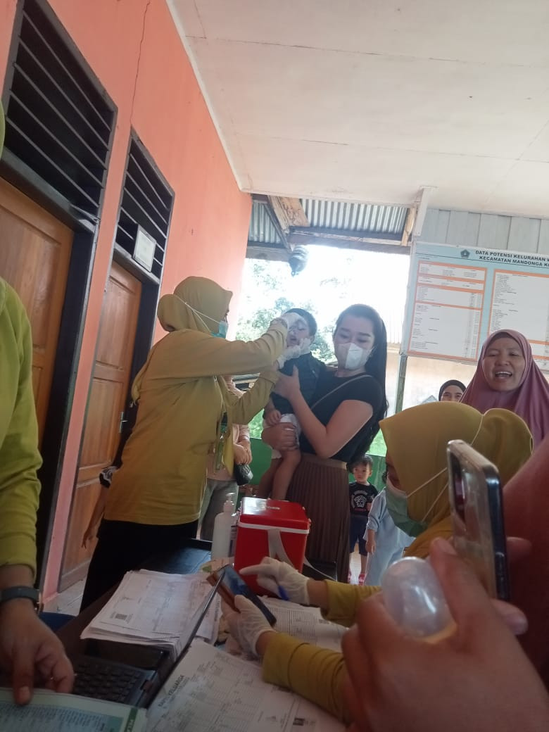 Pelaksanaan PIN Polio Bagi Anak 0 sampai 7 Tahun di Kampung KB