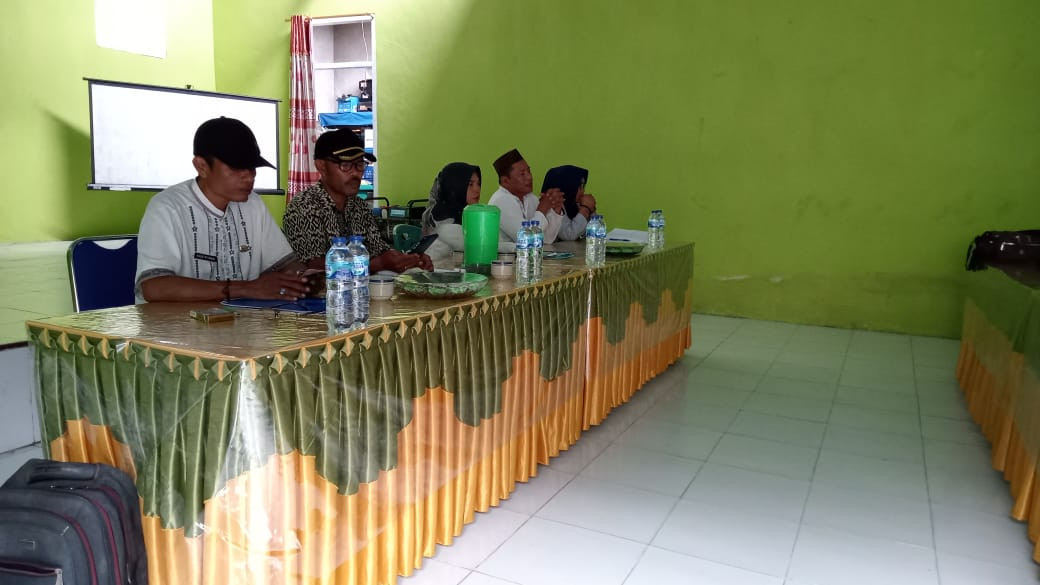 Rapat Evaluasi Bumdes Desa Pilomonu