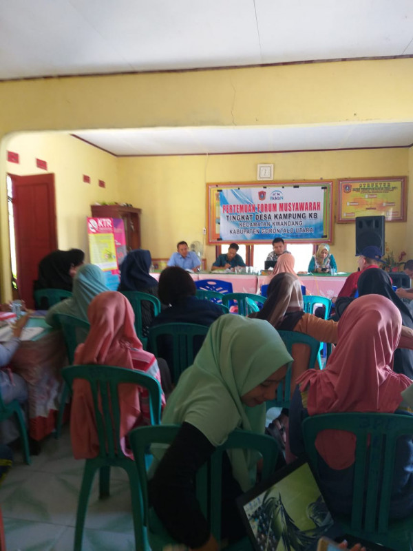 Pertemuan forum musyawarah tingkat desa kampung KB