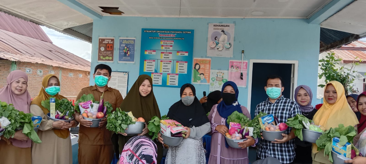 Pemberian Makanan Tambahan Bagi Ibu Hamil dan Baduta/Balita di Posyandu Ceting (Cegah Stunting)