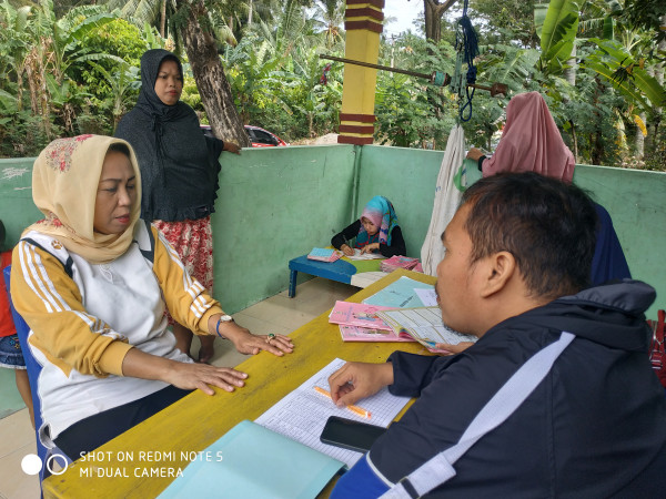 KIE KB pada kegiatan posyandu