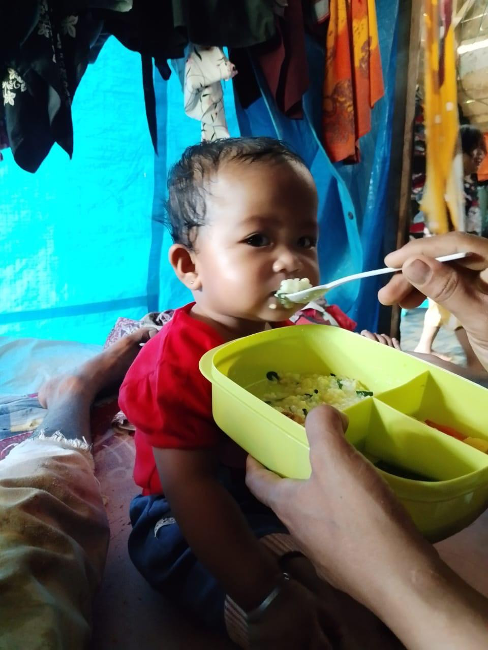 Pemberian nutrisi bagi KRS sasaran genting OTA Bupati Mamuju Tengah, OPD KB dan PPNI