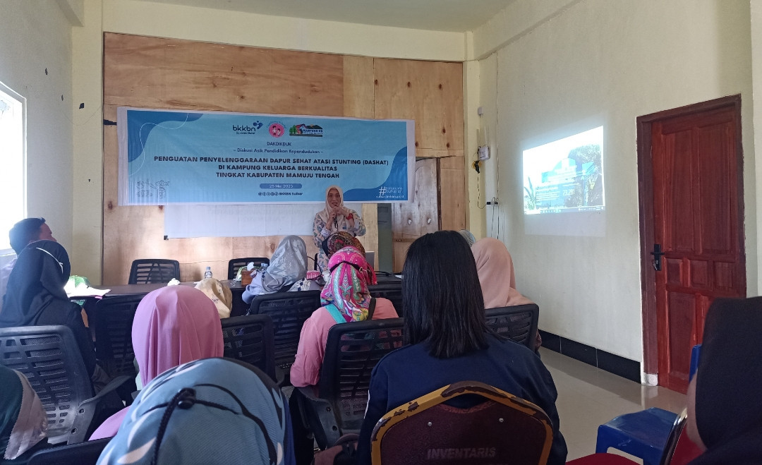 Penguatan Penyelenggaraan Dapur Sehat atasi Stunting (DAHSAT) di Kampung Keluarga Berkualitas Tingkat Kabupaten Mamuju Tengah