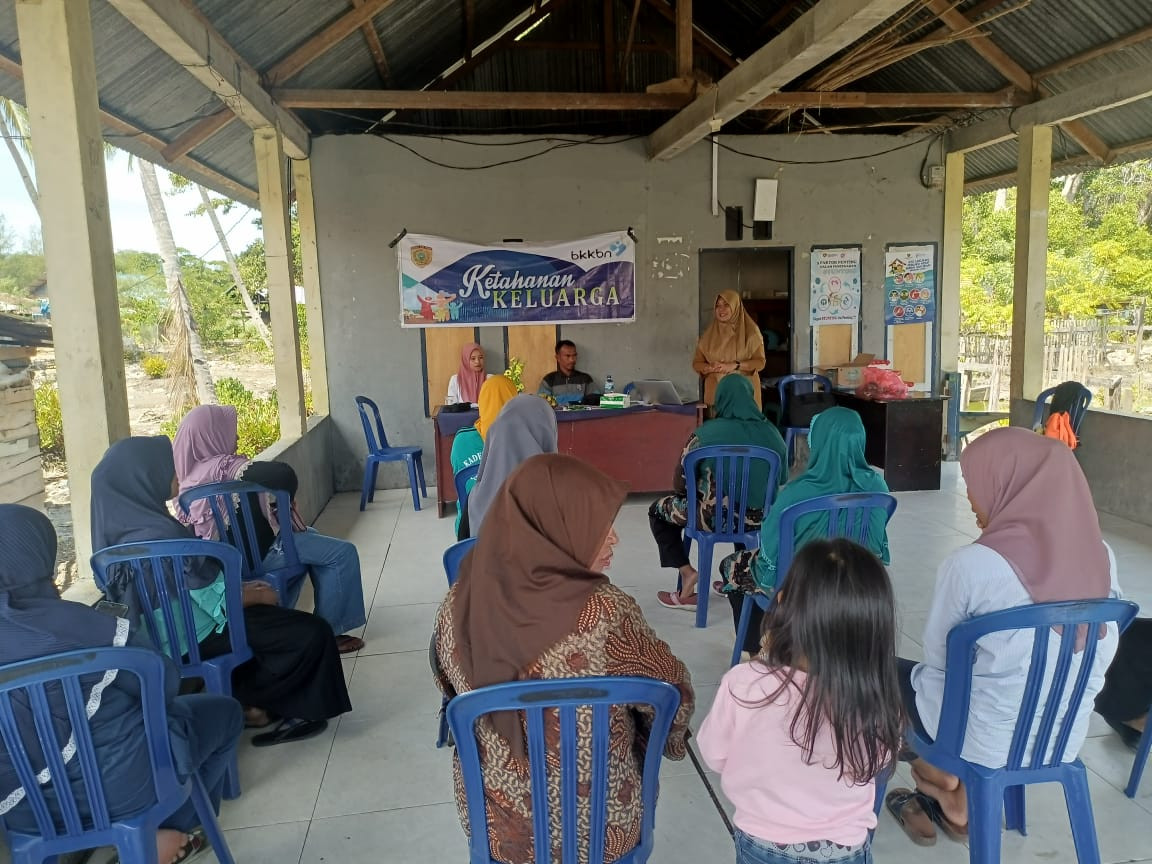 penyampaian materi oleh narasumber