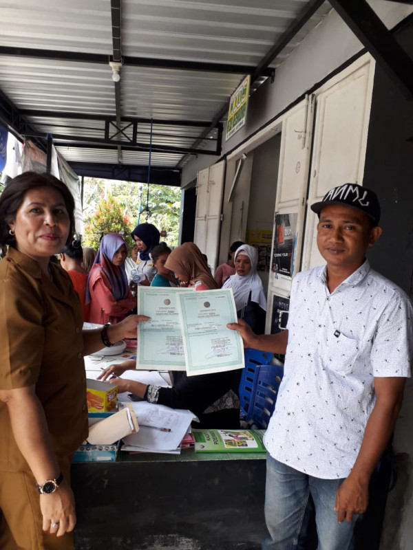 Pembagian Akte Kelahiran