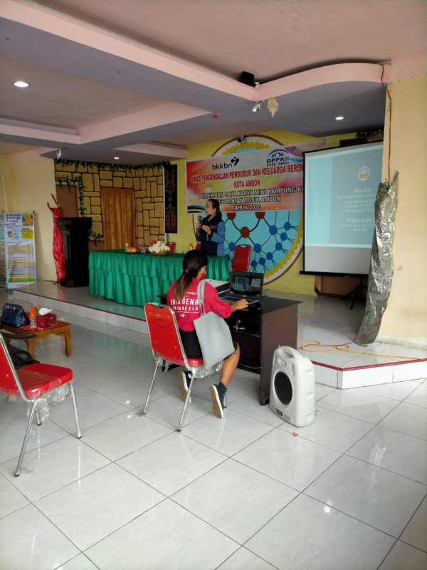  Sosialisasi tentang Penanggulangan HIV Aids Dari Dr Sri Ananta Dari Dinas Kesehatan Provinsi