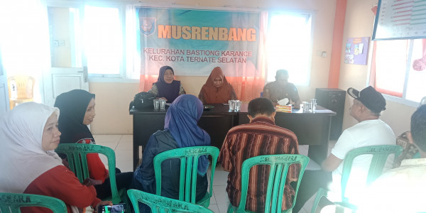 MUSRENBANG DIPIMPIN OLEH PERWAKILAN KECAMATAN DAN SEKRETARIS LURAH