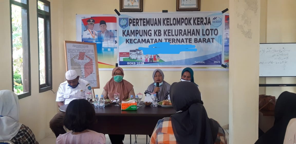 evaluasi RKM (Rencana Kerja Masyarakat) di kampung KB Fakati Nyinga