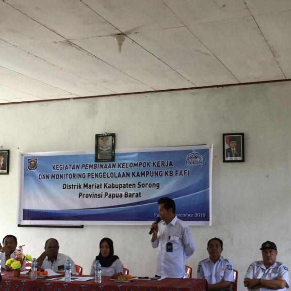 Pengarahan dari Sekretaris BKKBN Provinsi Papua Barat