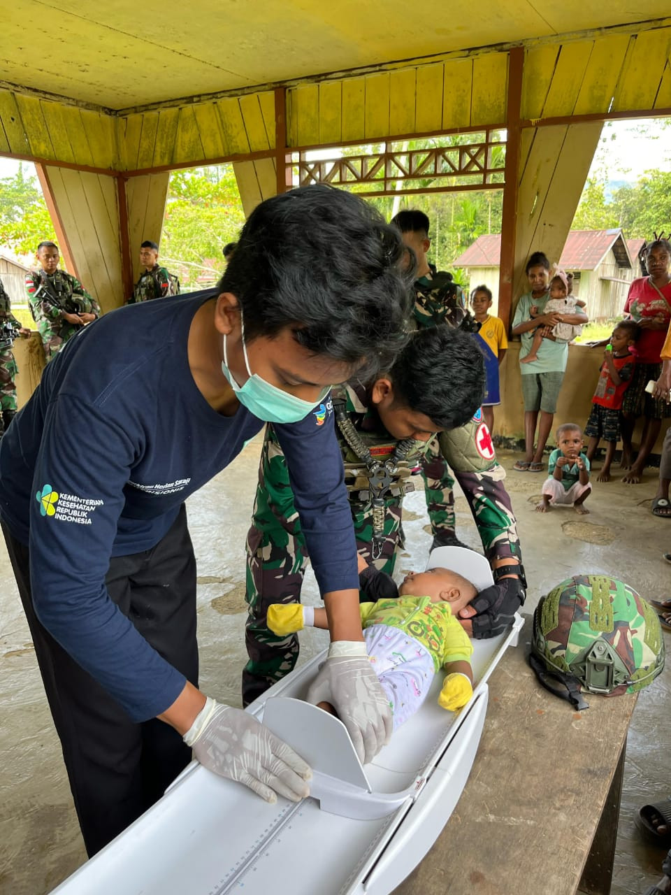 Penimbangan bayi dan balita